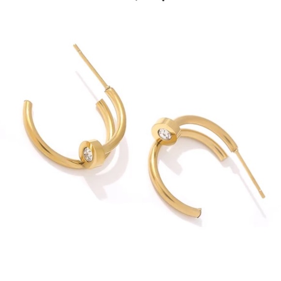 💛Gold plated nailed it hoop earrings - Picture 5 of 6
